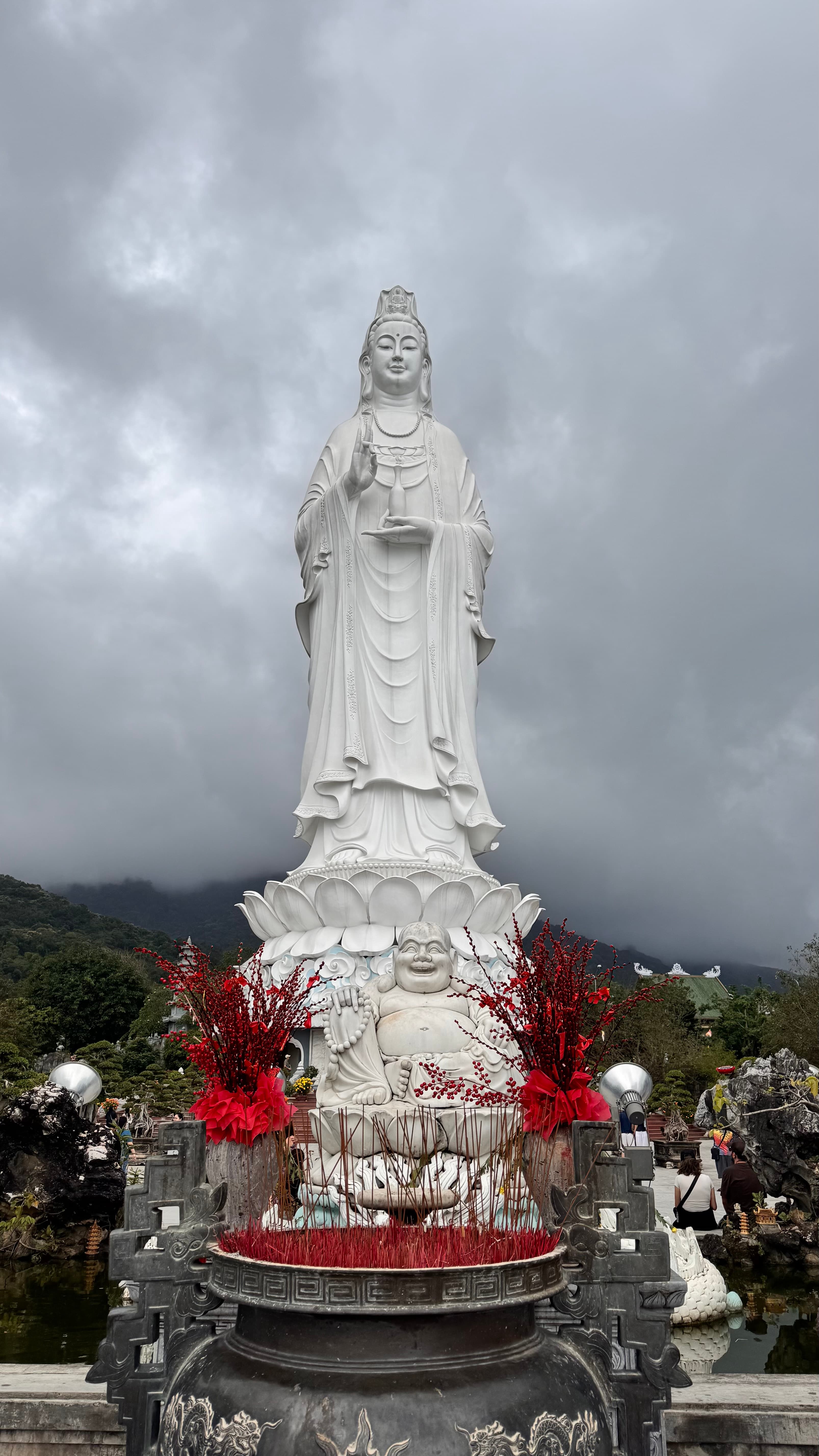 Lady Buddha statue, Đà Nẵng